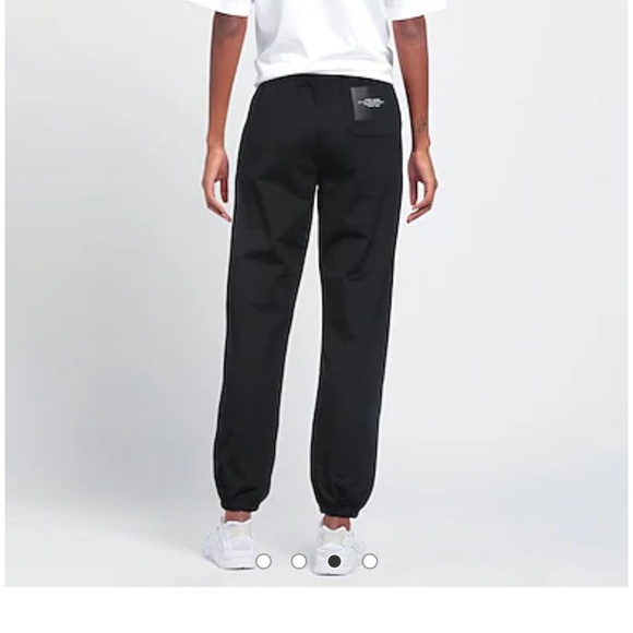 Marc Jacob’s The Sweatpants - Picture 3 of 5